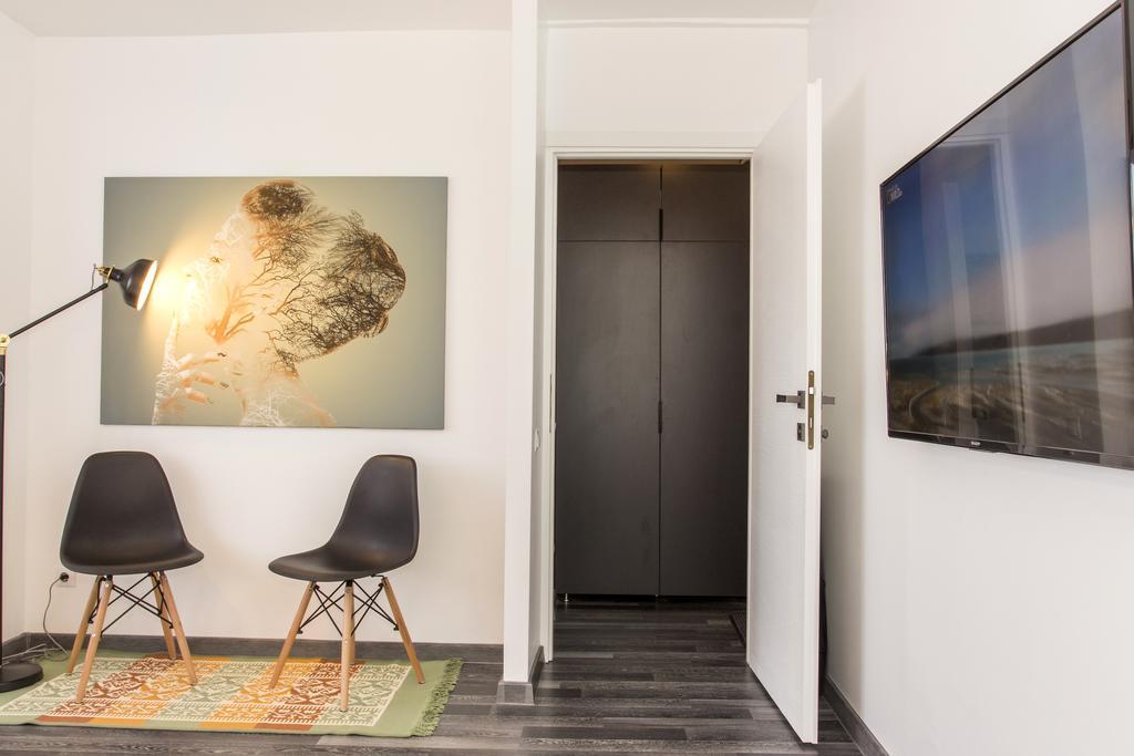 Studio L By Mrg Apartments Bucureşti Exterior foto